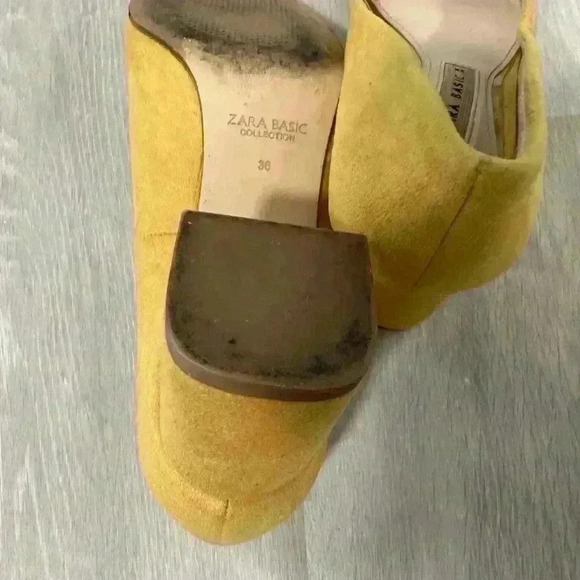 5. Zara Pointed-Toe Suede Block Heel Pumps in Yellow s 36 - Picture 6 of 12